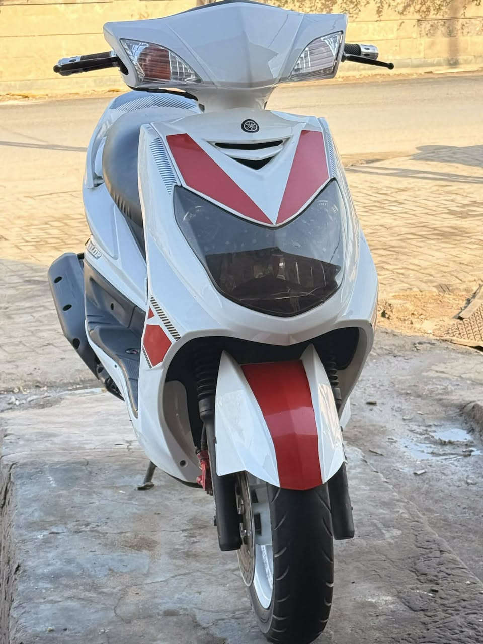 السلام عليكم دراجه دراج نظيفة كتاب اياته كلها شغاله نقرا سلف السعر 950 بيها مجال مكان الديوانيه قضاء الشاميه ***********
