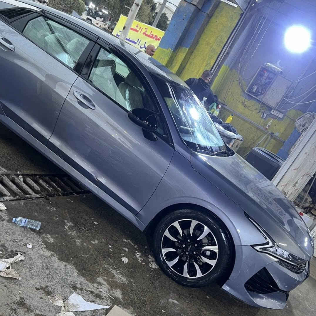 السلام عليكم
للبيع  k5 /2021 امريكي حادث بنيد جاملغ بارد مرفق صورة الحادث شاشه كامره تحكمات تحديد مسار سياقة ذاتية رادار امامي  رادار جانبي شاشة كار بلي  سايد بريك دكمه رقم اربيل تحويل مباشر مكان السياره بغداد السعر157 بي مجال  
اتصال/***********
اي استفسار اتصال ع الرقم .
@إشارة
