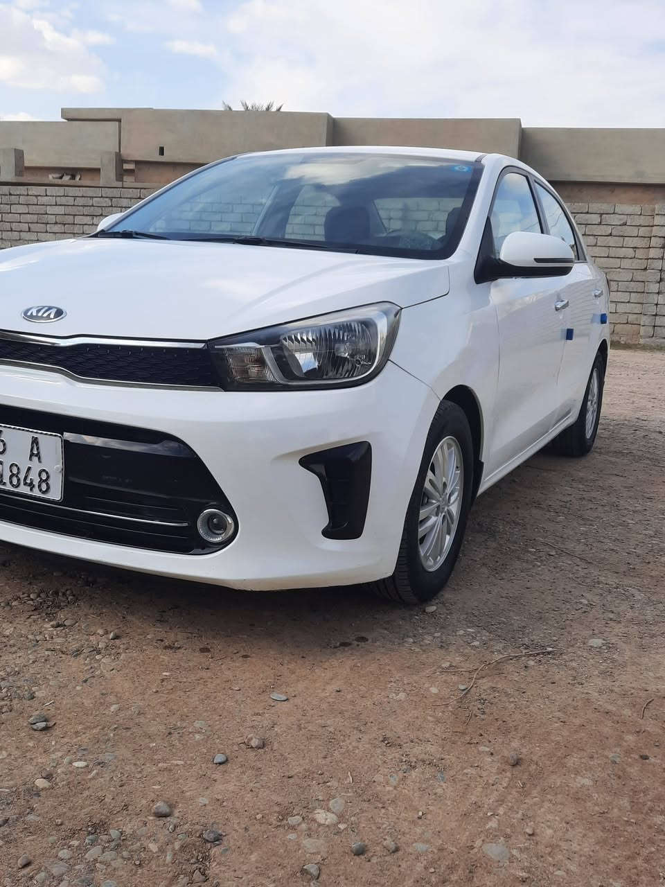 اسلام عليكم
للبيع كيا ريو بيكاس خليجي موديل 2020 ماشيه 72 km
بدون صبغ رقم صلاح الدين دولي باسمي تريد وكاله او تحويل سياره نضيفه وجاهزه كلها شرط السعر 117 وبيها مجال 
***********
