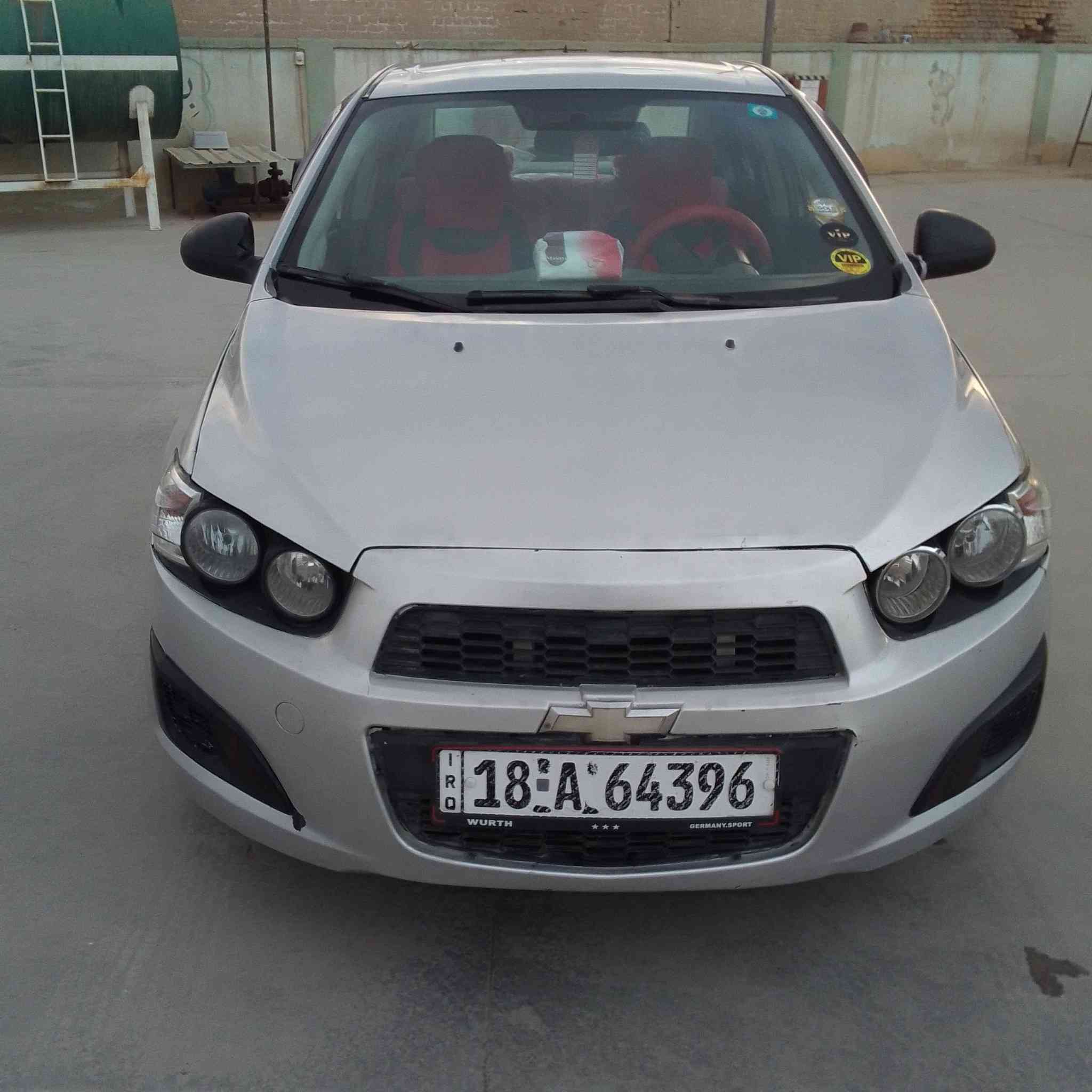 السلام عليكم افيو سونك موديل 2012 سيارة خير من الله لا تنقص لا تبحر كير حداديه خير من الله خصوصي رقم بابل مشروع وطني بسمي تحويل مباشر السيارة سعرها 70 والشراي بي خير ويدلل السياره من الدوام للبيت  تعامل وفحص ***********
