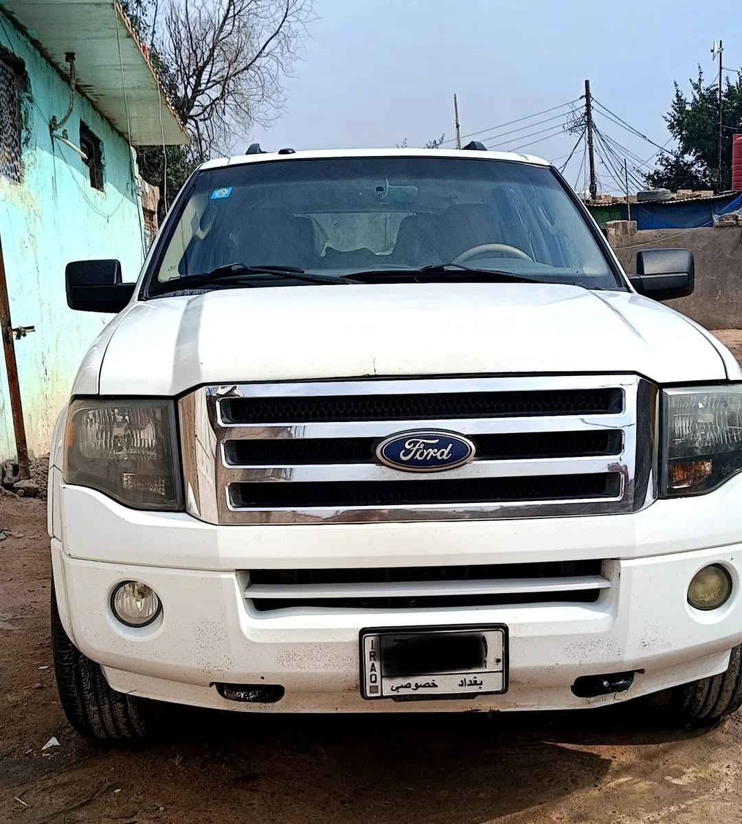 السلام عليكم
فورد اكسبدشن خليجي
موديل 2011
محرك 8سلندر حجم 5.4
طويله
تو ويل 
رقم بغداد بسمي
مكفول من الظربه ماعده البنيد مصبوغ بدون ضربه 
السعر130 ورقه وبيه مجال للشراي 
بيع أو مراوس حسب القناعه
للاستفسار اكثر الاتصال ع الرقم***********
مكاني البصرة الزبير
