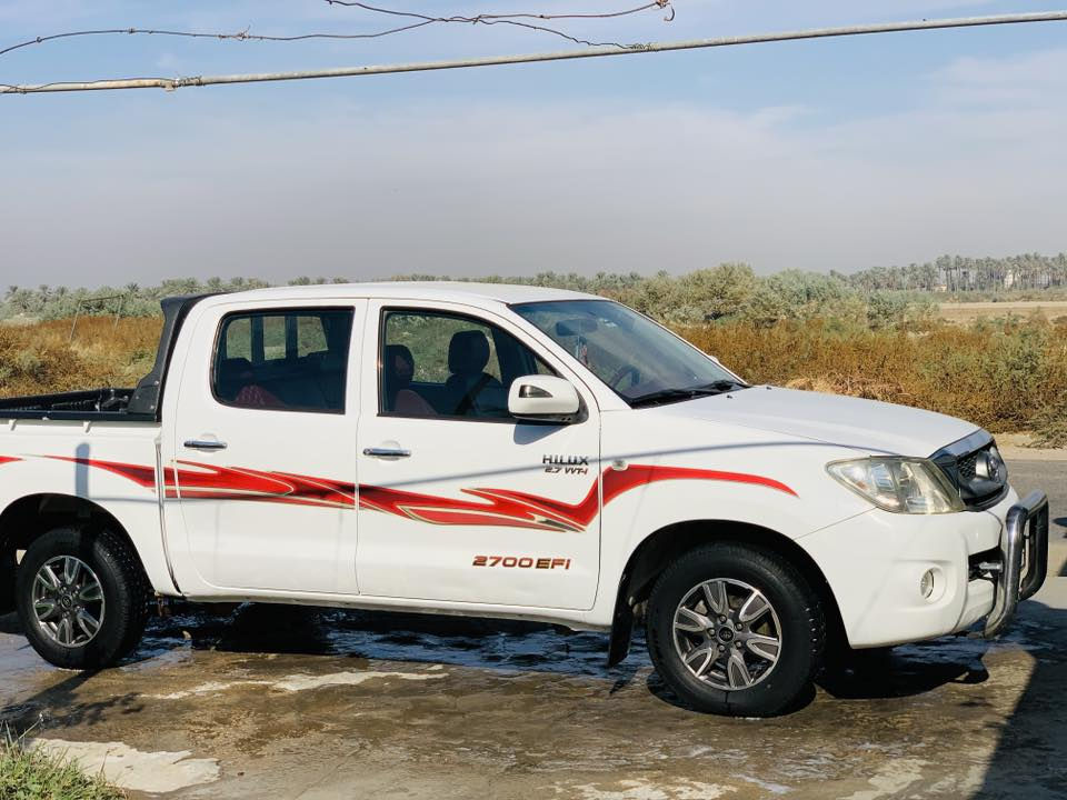 سلام عليكم للبيع بيكم هايلوكس 2011 سعوديه كير اوتماتيك نضافه فول رقم بغداد بسمي سعر 188 مكان بابل 
***********
