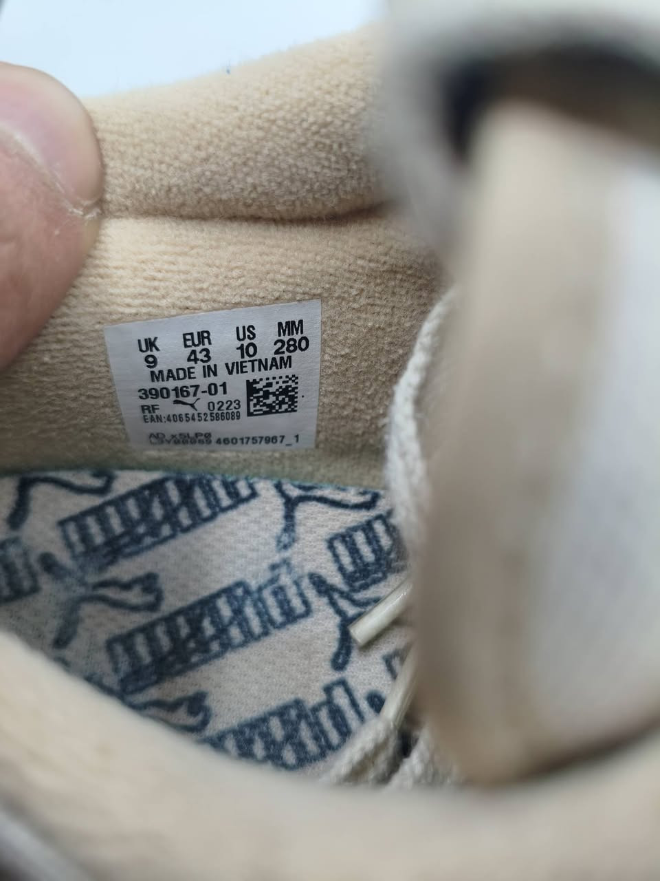 👟 PUMA ORIGINAL
السعر 35000

✔️ حذاء PUMA أصلي

✔️ بطانة داخلية ناعمة لراحة القدم
✔️ صناعة Vietnam
✔️ المقاس: EU 43 | US 10 | 28 cm

📞 للتواصل: الاتصال على الرقم *********** أو على الواتساب

🚚 متوفرة خدمة توصيل لبغداد وكل المحافظات
3019
