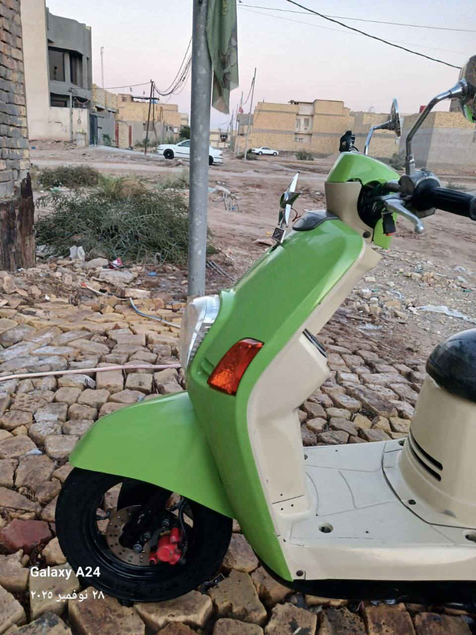 دراجه ماكس بوليس مكينه بلاد ٤٩ مفتوحه مره وحده كامله  كهربائيات كلها شغاله سلف رياضي وهندر كفرات مختم وية المكينة مصبوغة للجمالية مكاني كوت للاتصال***********
