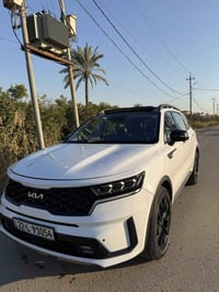 كيا سورنتو ( برستيج ) اعلى فئه  موديل : 2022  ماشية : 90 الف   المواصف...