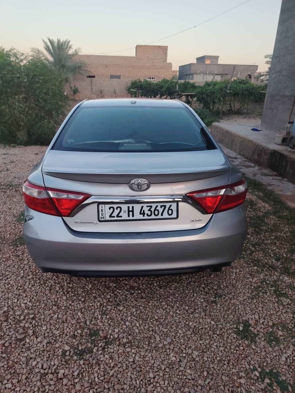 كامري ٢٠٠١٦ الون سلفر فوال مواصفات واحد علا واحد عندي وكاله عامه بيها شرط التحويل تريد وكاله بيها ثلاث قطع جاملقات ثنين أو بنيد واحد من الجاملقات مبدل بلادي بيها شاصي بجيهت اليمنيه اسمن بس رباك الستيرن طاك الانبار القائم ***********
