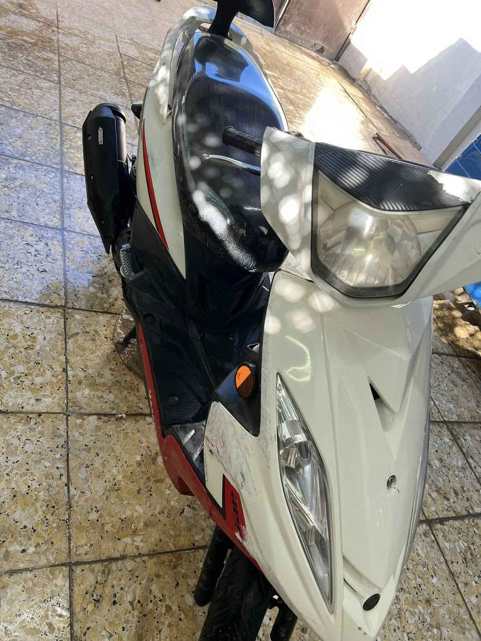 السلام عليكم GtR.للبيع الدراجه شوفت عينك بس الكفر مشخط مكفوله مكينه + الدراجه بيها كلجات رياضيه السعر 900 مكاني بغداد الغزاليه ***********واتساب فقط
