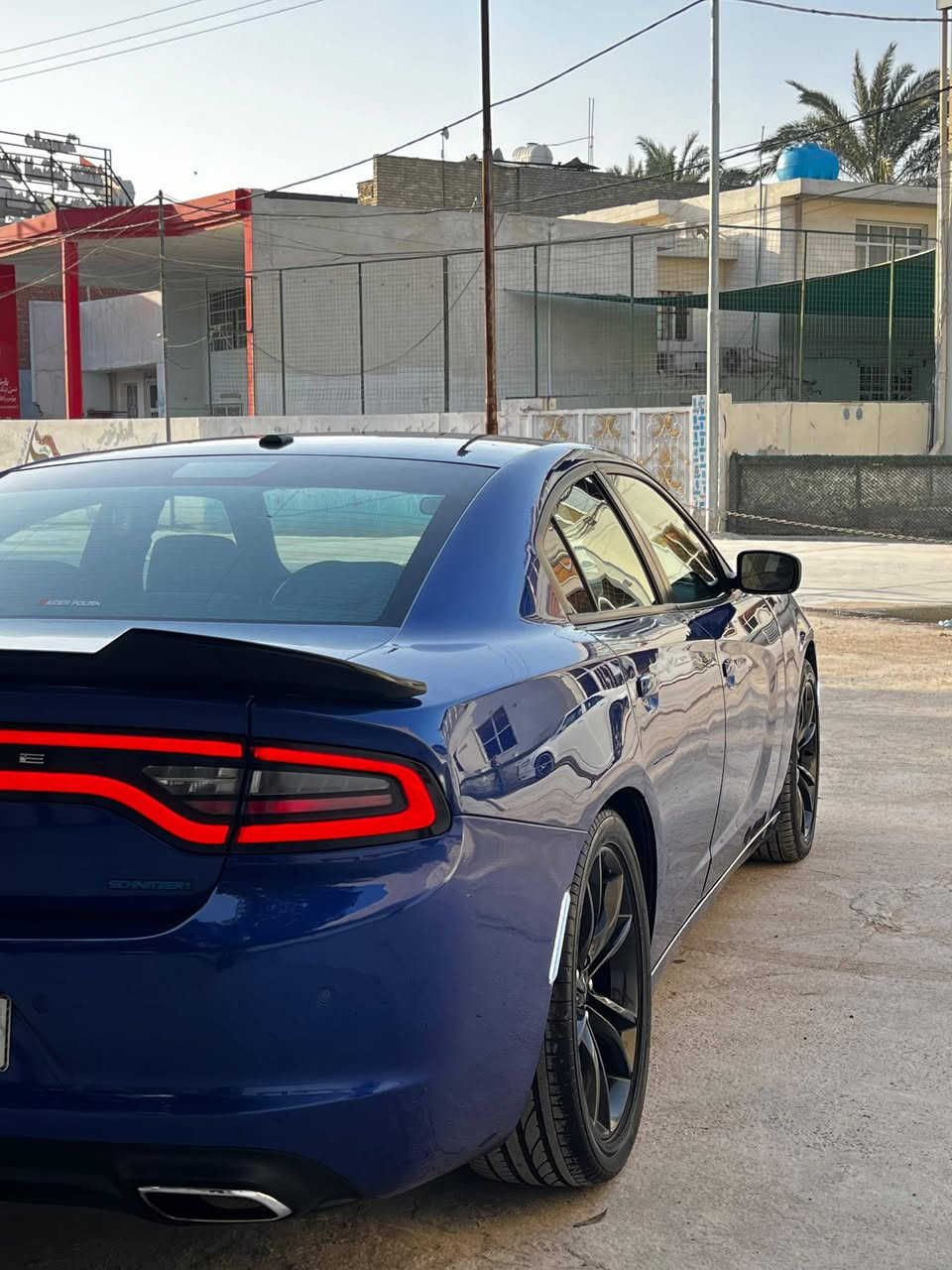 السلام عليكم جارجر موديل ٢٠١٩ فئة ال sxt جويتي 

 حادثه بالجاملغ الخلفي بدون دواخل وبدون ايرباك يعني قطعه وحده صبغ صور الحادث موجوده السياره جديده كير ومحرك وتبريد وحداديه امامي وخلفي كفاله تخم تاير جديد ماشيه ٥٢ ميل حقيقي وعل فحص دواخله على وضع الشركه السياره جديده واحله من الصور بهواي كرسي السائق كهرباء تحكم ستيرن جهتين عدسات LED اصلي بجم كله زينون محرك 6V  والمواصفات الباقيه معروفه باسمي هزه وارقام جدد سنويه جديده تحويل مباشر السعر ٢١٣ وبيه مجال بسيط العنوان  بغداد  ه‍ /*********** الشراي يتصل ويدلل
