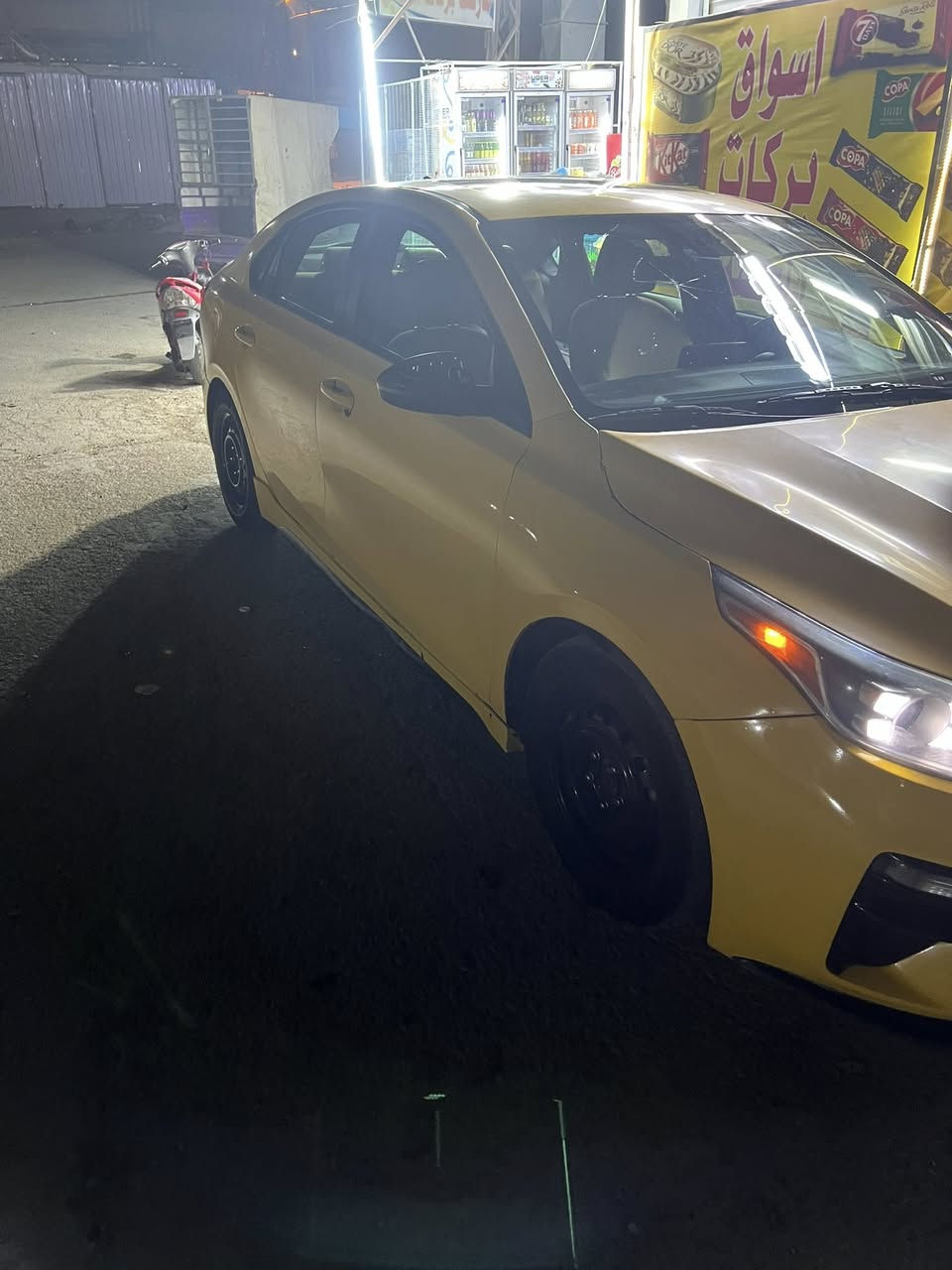 يا الله سلام عليكم فورتي مديل٢٠٢١فول مواصفات للخير صور حادث موجوده بل منشور مكانه بغداد السعر ١١٨وبيهه مجال استفسار اكثر اتصل ***********
