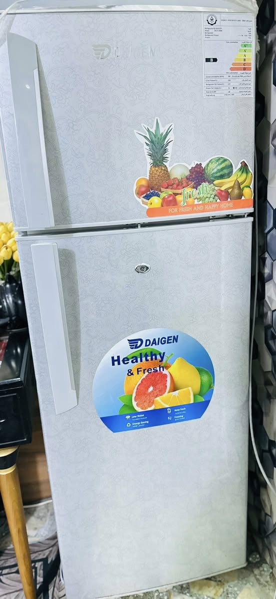 ثلاجة للبيع استخدام قليل للاستفسار ***********
