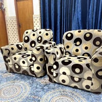 تخم قنفات للبيع السعر 250 وبيهة مجال 07740158292