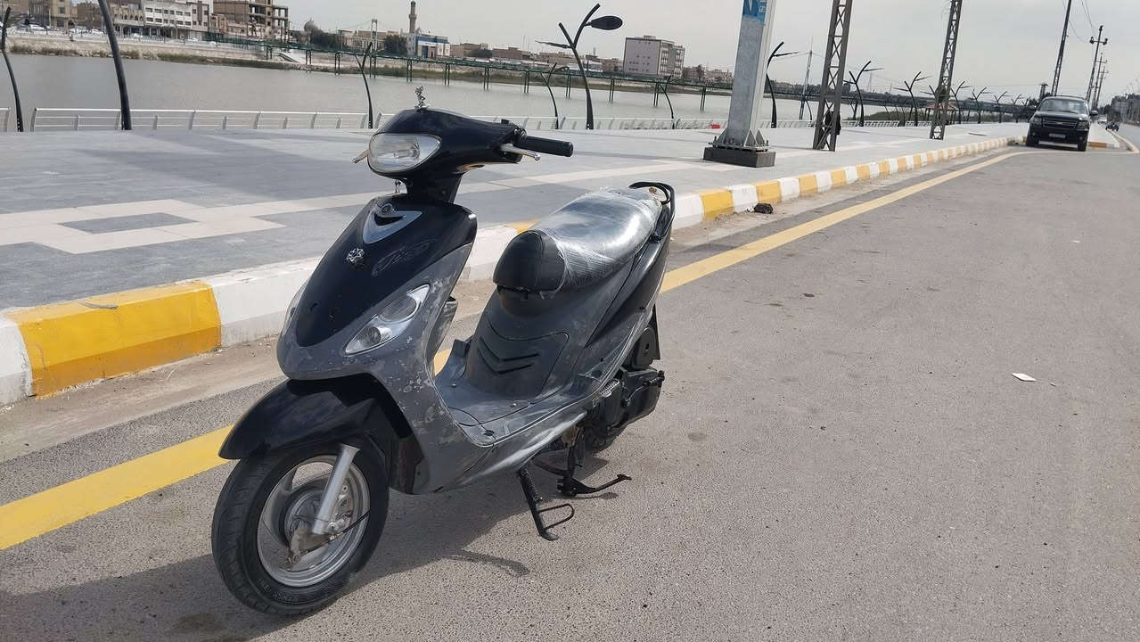 السلام عليكم مستعجل ع بيعتها
للبيع 
 دراجه ماكس منغولي للبيع كفرات بلاد مكينه 50 بلاد دراجه مامفتوحه كامله من طول للطول ((( شرط الفحص بالمكان اليعجبك ))) سلف هندر كهربائيات مكينه نضافه 95 بالميه سعر 650 وبيها مجال للشراي عنوان ناصرية مركز  *********** هذا رقمي متواجد واتساب
