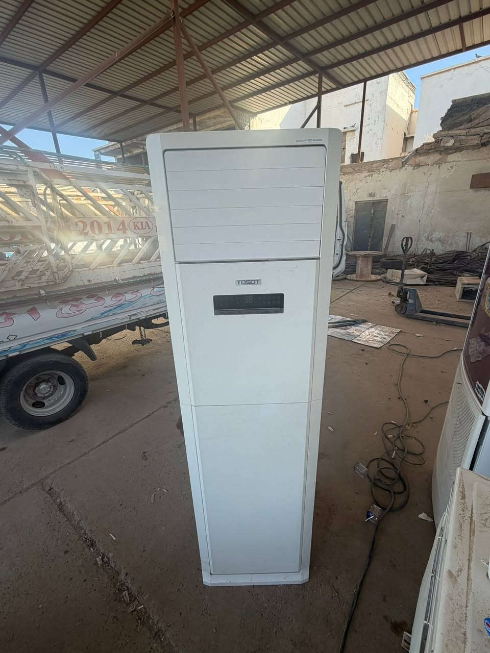 سبالت لبيع كنتوريات 3 طن  و2طن تعليك توسوت كري غاز 410 وغاز 22 لستفسار اتصال ***********
