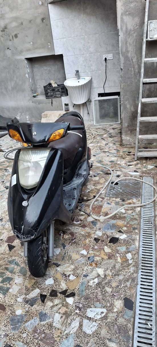 دراجة بريز للبيع السعر  ٤٠٠ او بيهه مجال


**إذا كنت صاحب هذا الإعلان وتريد حذفه لأي سبب، رجاءا أرسل رسالة إلى الدعم الفني**