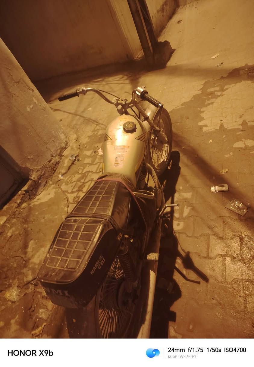 للبيع  4 كير نضيفة سعر 1٧٥ قفل  كوفة *********** اورق ضايعة
