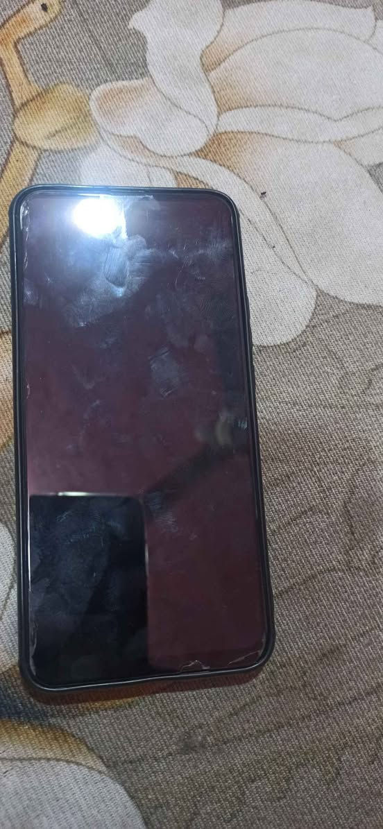 نقال y9 برايم ذاكرة128يرادله فقط شاشه للاستفسار*********** البصرة, العراق
