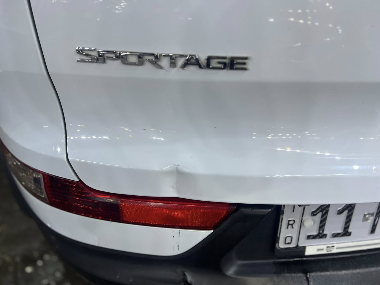 السلام عليكم سبورتج خليجي للبيع السياره مكفوله من ضربه وصبغ مكينه 2400 بانوراما ماشيه 85 وقابله للزياده رقم إنكليزي بسمي السنويه  صار 10 ايم انتهت اكو رصاعات خفيفه موضحه في الصور  عارضها 155 تواصل ***********
