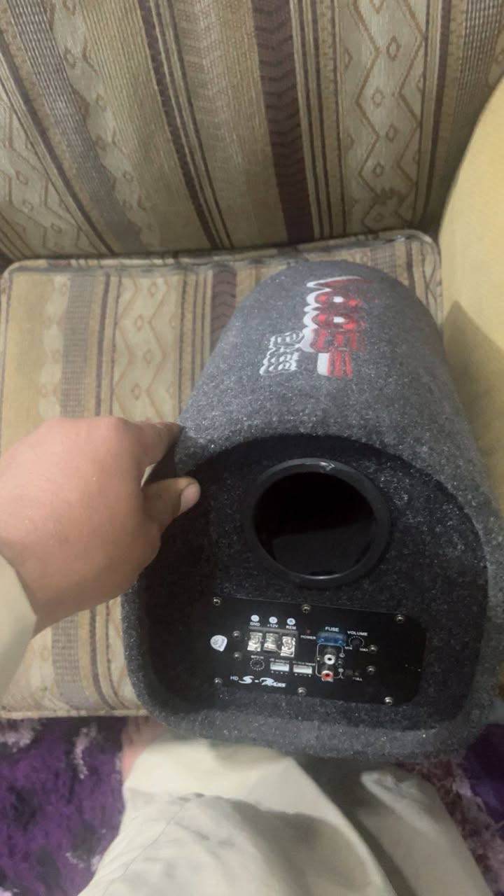 سلام عليكم غراض للبيع جدد قيم وخذهن ***********
