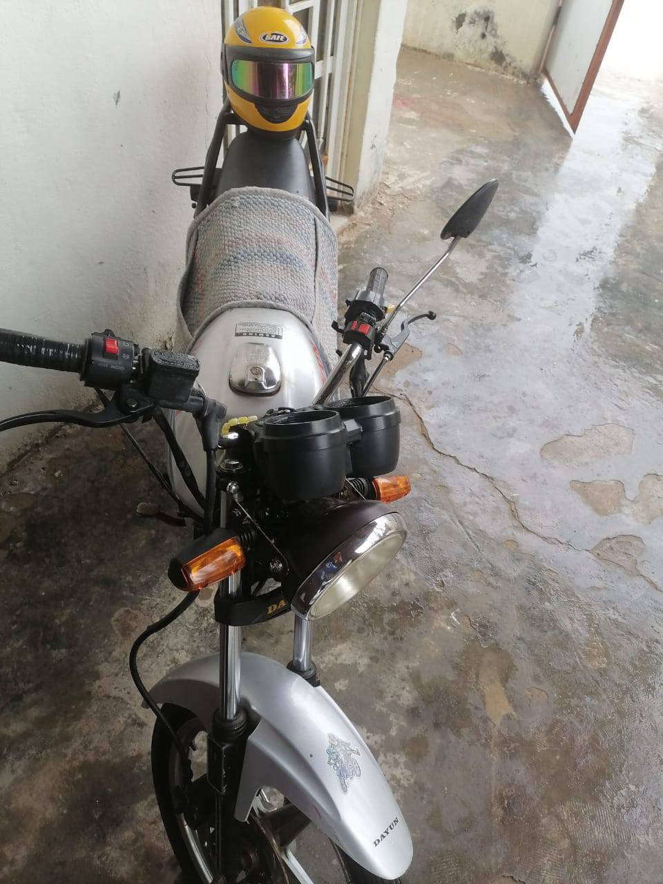 السلام عليكم  دايوان 2018 دراجه نضيقه خير م̷ـــِْن الله كهربائيات ڱڵـه  جديده وشغاله مكينه ناعمه نگره سلف متصرف عليه كلشي مكاني كوت سعره 540 وبيه مجال قليل ***********    ***********
