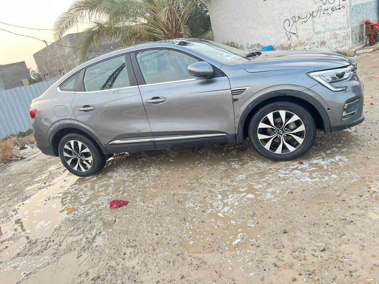 سامسونج موديل ٢٢
رقم قادسيه انكليزي
وارد كوري حادثها قطعتين فقط

سياره فول عدا السلايت

ماشيه ٤٢ فقط سياره خير من الله

السعر ١٢٠ وبيها مجال قليل

***********
