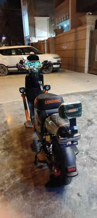 دراجه شحن البيع 1.نوع x900   2.موديل2025 3.ملف 2000 4.بريك أمامي+خلفي ...