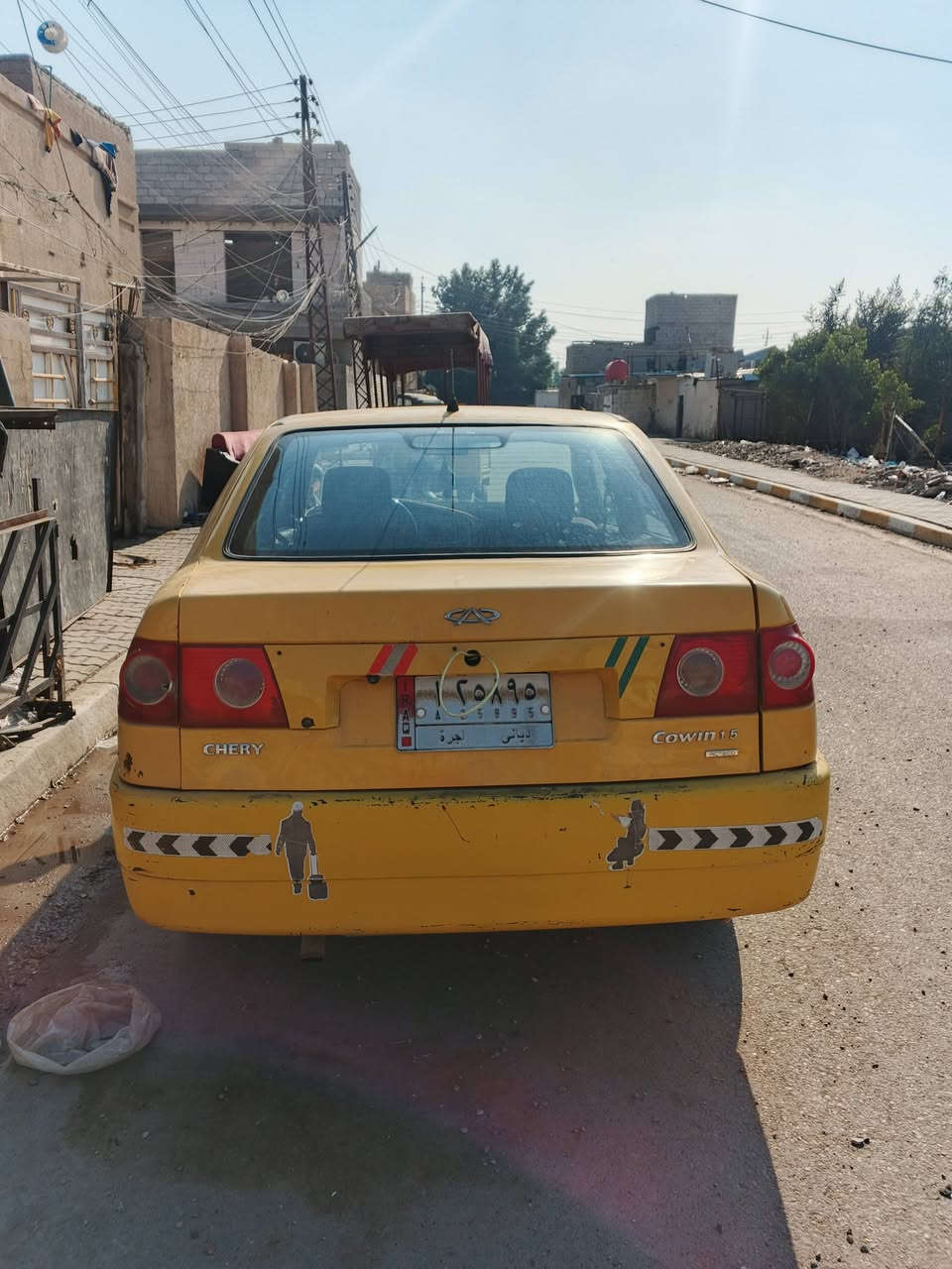 سلام عليكم سياره شيري كوين للبيع أو مراوس كير ومكينه كورلا كهربائيات كله شغاله السعر 27 وبيها مجال عنوان بغداد الحسينيه الراشديه الرقم ***********
