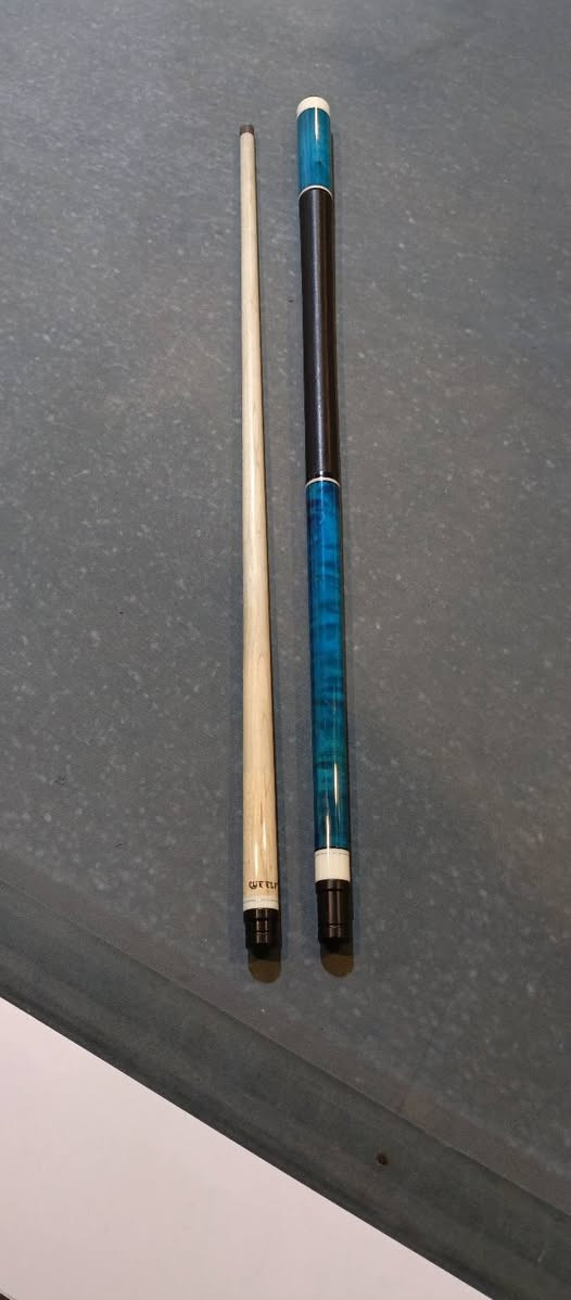 سلام علیكم
كیوب للبیع جدید بعدة مامستخدم 
ویة جنطة و جوك سعرة 35 وبی شویە مجال شرای تعال خاص او اتصال علی رقم ***********
