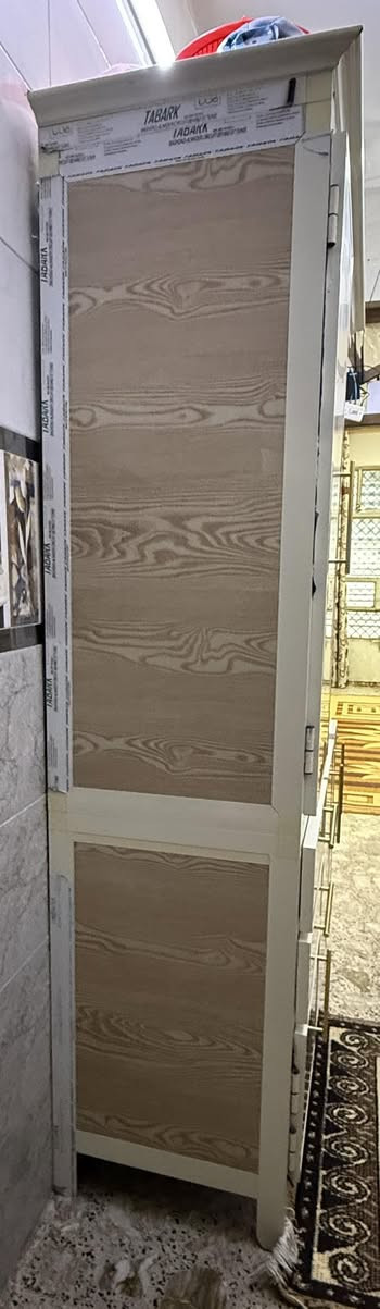 السلام عليكم كاونتر للبيع مستعمل نضيف جداً
العنوان / بغداد الشعب 
للاستفسار/ ***********
