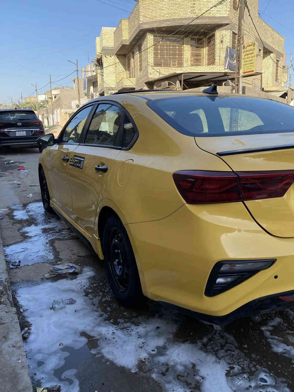 السلام عليكم فورتي 2020 
مبدل فقط جاملق الامامي 
مكينه 2000 دوش سياره 
فول موصفات كير ايتي 
وسياره حلوه 
بكان بغداد الكماليه 
السعر : 128 
وبيها مجال 
***********
وحادث بل عراق عندي جاملق يسرا شوي انضرب يعني ما وصل لا باب ولا دعاميه
