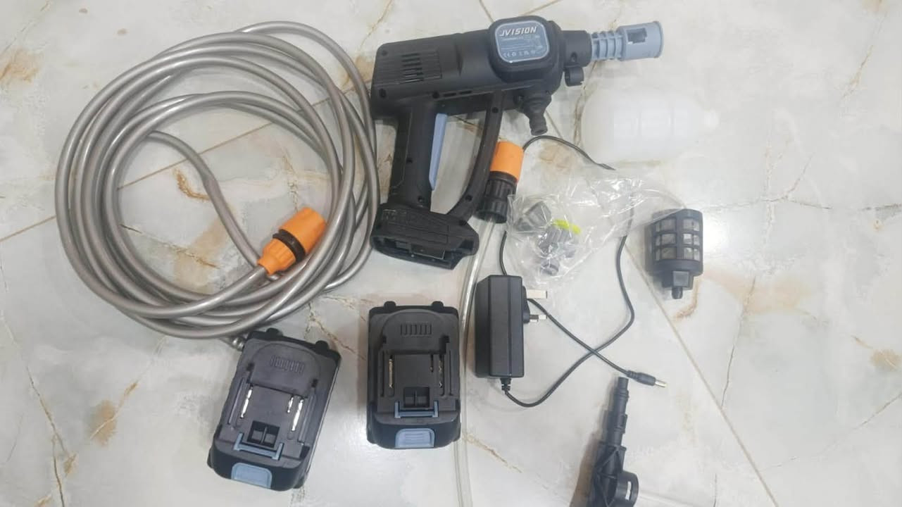 مضخت غسل سياراة شحن السعر 60 الف دبل بطاريه


**إذا كنت صاحب هذا الإعلان وتريد حذفه لأي سبب، رجاءا أرسل رسالة إلى الدعم الفني**