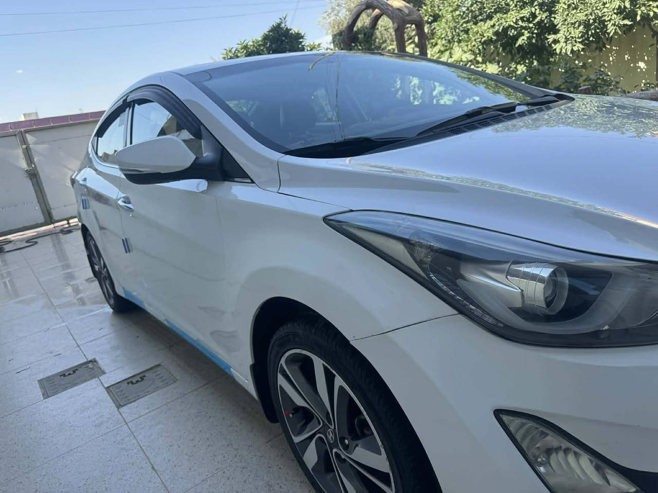 هيونداي النترة موديل 2014 فول مواصفات GLS
سلايت
بصمه 
كشن وستيرن هيتر
كشن جلد 
تبريد قطعتين 
لايت ليد عدسه زينون البجم كله زينون
٥ ويل وتايرات جديدة
ماشيه ١٣٠ 
بدون صبغ ٣ مكانت صغار تعديل بارد
محرك مفتوح شرط لا بخار ولا صرف ولا تنقيص
عنوان السياره كركوك 
سعر المطلوب 133 وبيها مجال 
اي ستفسار الاتصال 
***********
