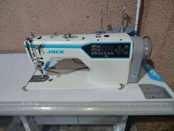 اوفر ومكينه صناعي جاك فول مواصفات ناطق عربي قطع ورفع وتقوى اوتماتيك مستعمل للبيع المكان بغداد الشعب اتصال واتساب ***********
