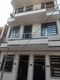 للبيع بنايه في الأعضميه راغبة خاتون مساحتها ١٢٠ متر واردها الشهري مليو...