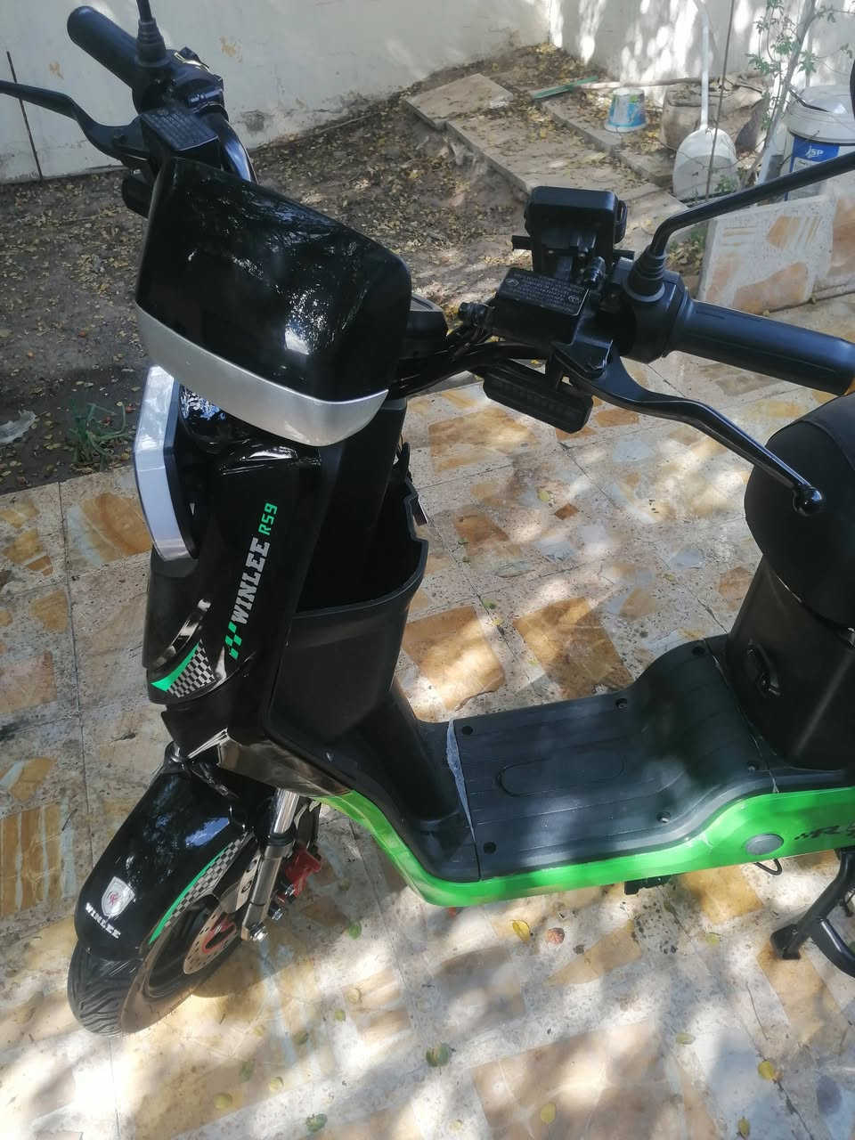 السلام عليكم..

R9 اخت الجديده المديل الحديث مديل ٢٦ السعر ٤٢٥ قفل دراجه تاخذهه من بيت ضمان سبوع كامل.. ***********   متوفر واتساب واتصال..
