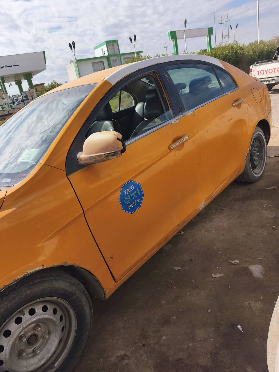 سلام عليكم ام كراند مديل 2014سياره حلوه توني محوره كير ومكينه 1800كورله صار 10تيام من محورها سنويه النهايت 2026شهر 11سياره دواخل حداديه حلوه مكاني ناصريه ***********السعر 40وبيها مجال شي قليل
