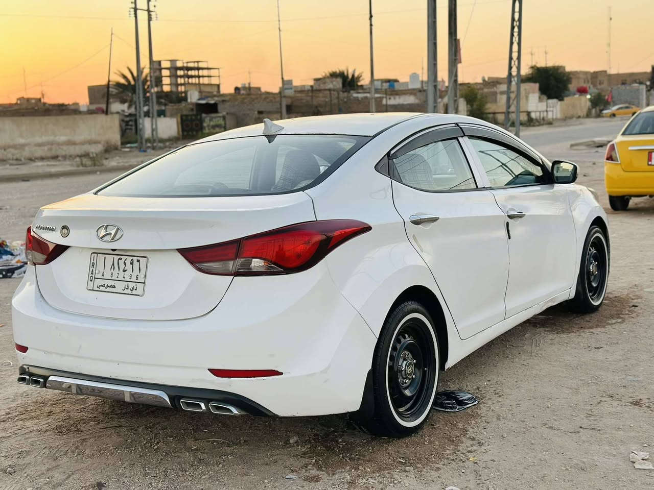 السلام عليكم النتره مديل 16 سياره خليجي بسمي تحويل ثاني يوم السياره متجايه والتجيه خفيفه لا معجون ولا شي ما معوره مكينه 1600 تبريد حداديه جاهزه الخير  بكان السياره  ناصريه السكان الصناعي السعر 90 وبيه مجال قليل ملاحظه مكلف بل نشر ***********
