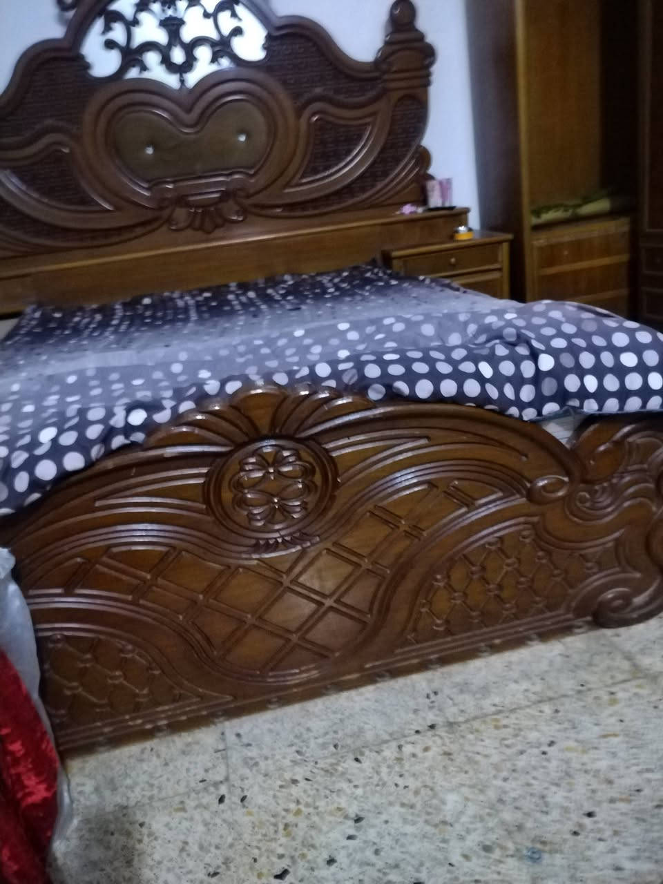 غرفة نوم للبيع نقص كنتور السعر خاص


**إذا كنت صاحب هذا الإعلان وتريد حذفه لأي سبب، رجاءا أرسل رسالة إلى الدعم الفني**