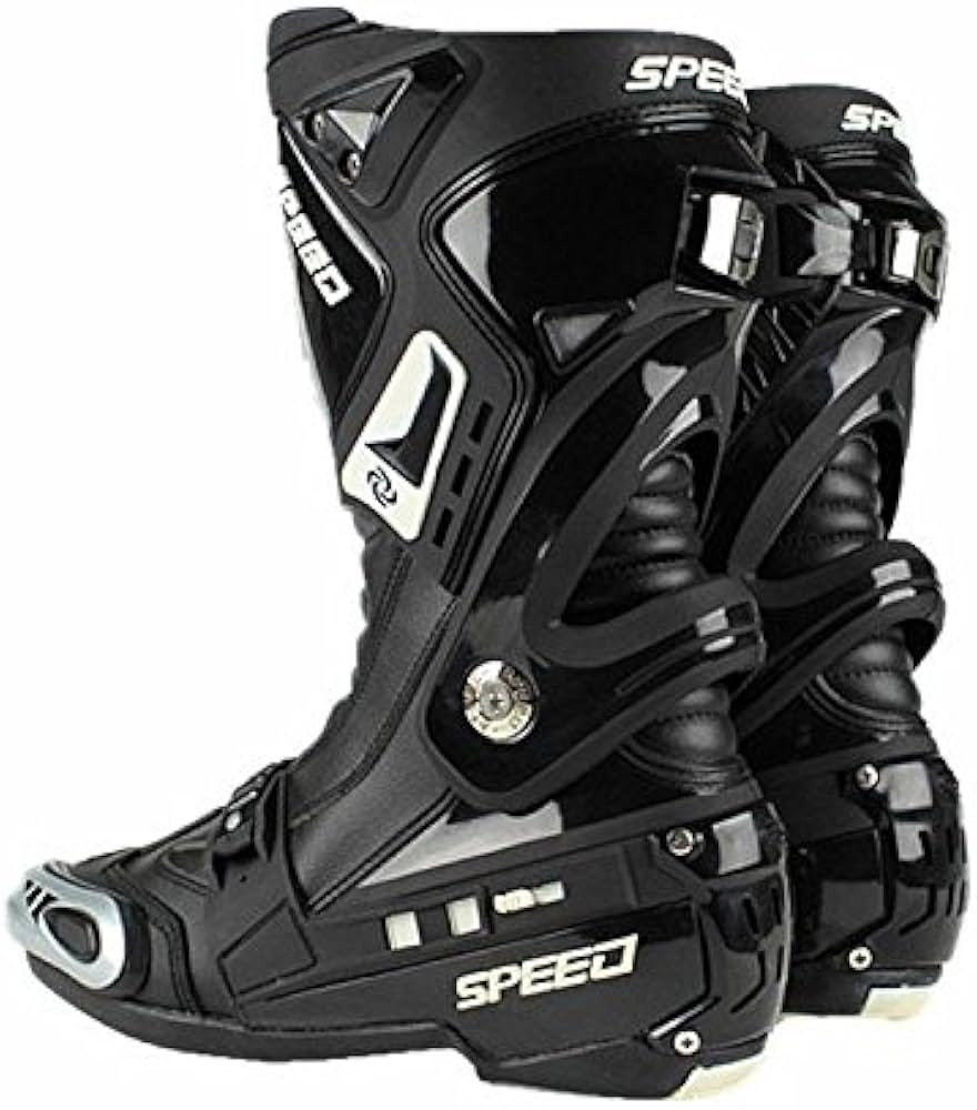 سلام عليكم اخوانا الطيبين 

بوت كامل درع قياس 45 ملاحظه تلبس 43-44هم 
يرهم صيفي و شتوي 
لوك جديد ماملبوس وياه باكيت مالته 
سعره 100 
مكاني كركوك موجود توصيل 
***********
