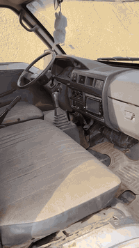 السلام عليكم ميسيوبوشي ٢٠٠٤ فان حمل للبيع بيها خيط بخار *********** السعر ٣٤
