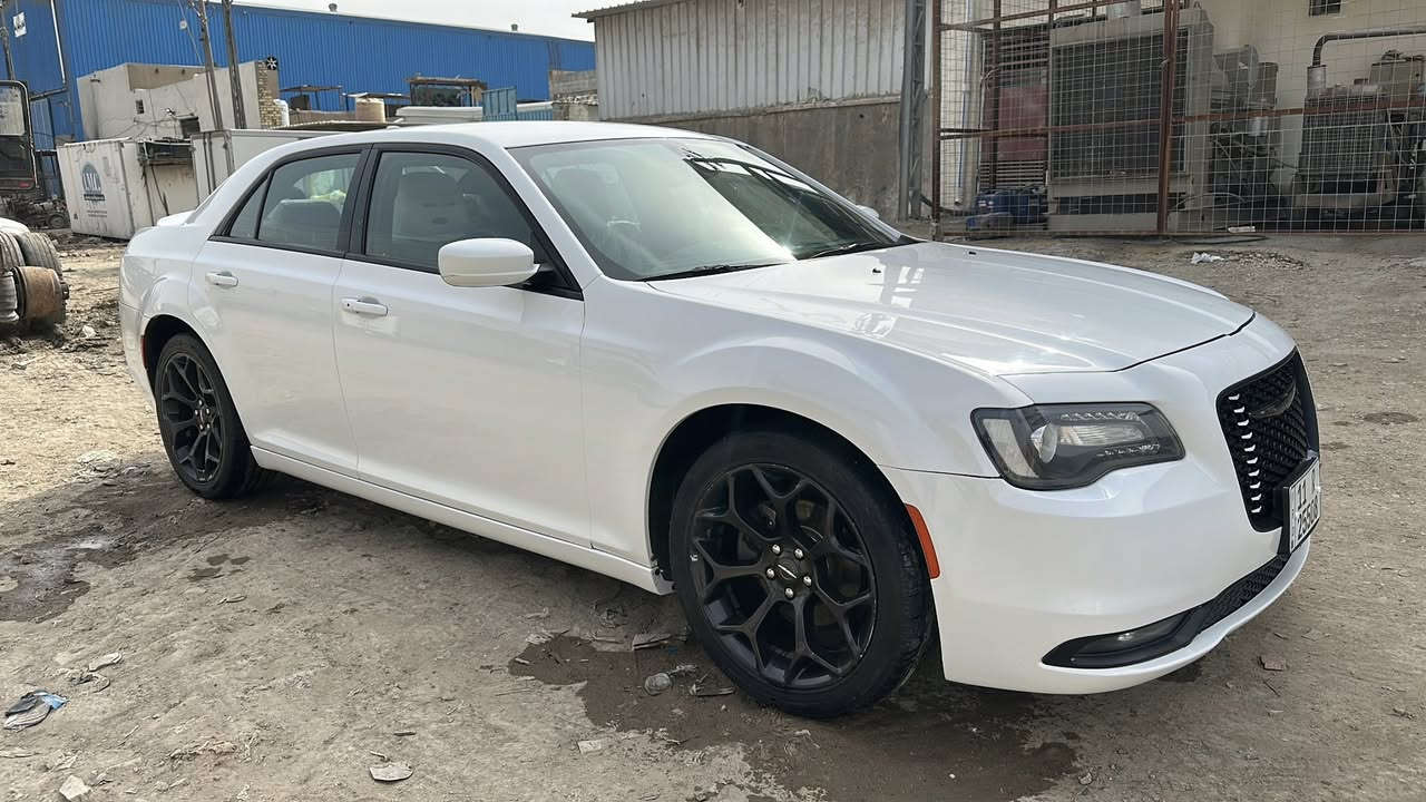 2019
ماشي 83
سياره فول مواصفات ما عد فتحه
سياره حداديه مال شركه برغي ما نقص بيها ضرر ب صوره موضح
ب اسمي تحويل ثاني يوم
السعر 290 بيها مجال قليل

***********
