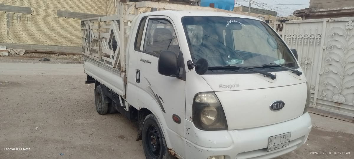 السلام عليكم سيارة كية للبيع 2007 مسكر محورة بم ونوزل رقم ديالئ  تخم وتاير ومحرك جديد صارلي شهر من شديتة الرقم والاستفسار :***********سعر78ورقة
