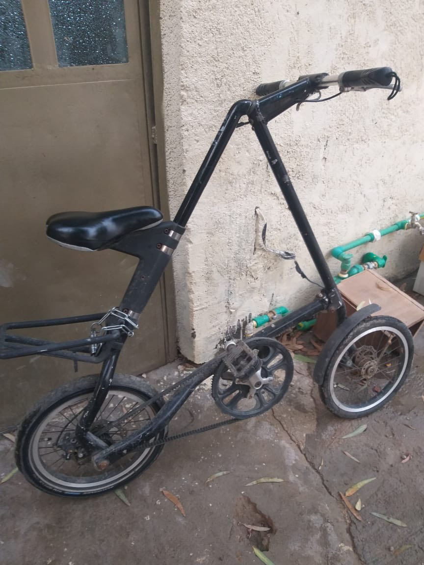 بايسكل للبيع مكاني الحريه 100وبي مجال  ***********
