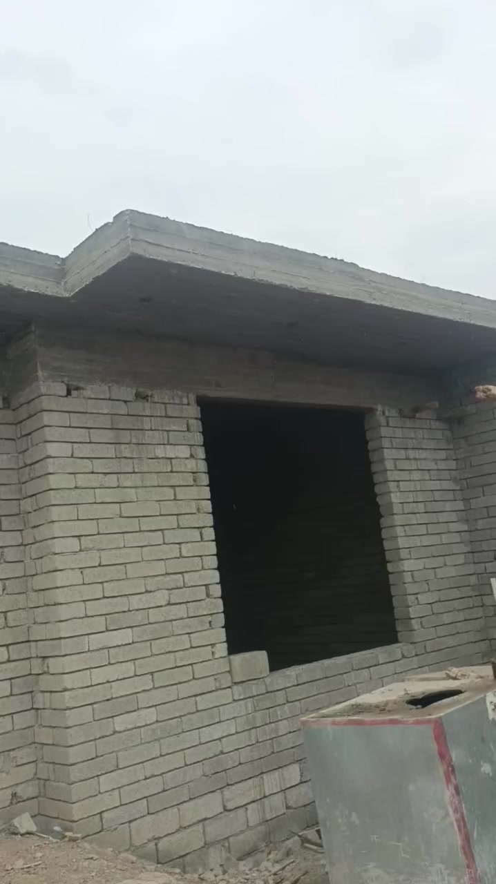 اتاحد أعمالي المنجزه في سامراء نجاره القالب حي اليرموك كما موضح في الفيديو لطلب الحجز الاتصال بنا على الرقم ***********ابو احمد النجار علمن يوجد لدينا كادر بناء وماء ومجاري ولبخ وكل شي اتصل بنا ونحن جاهزين وحطك بعيني
