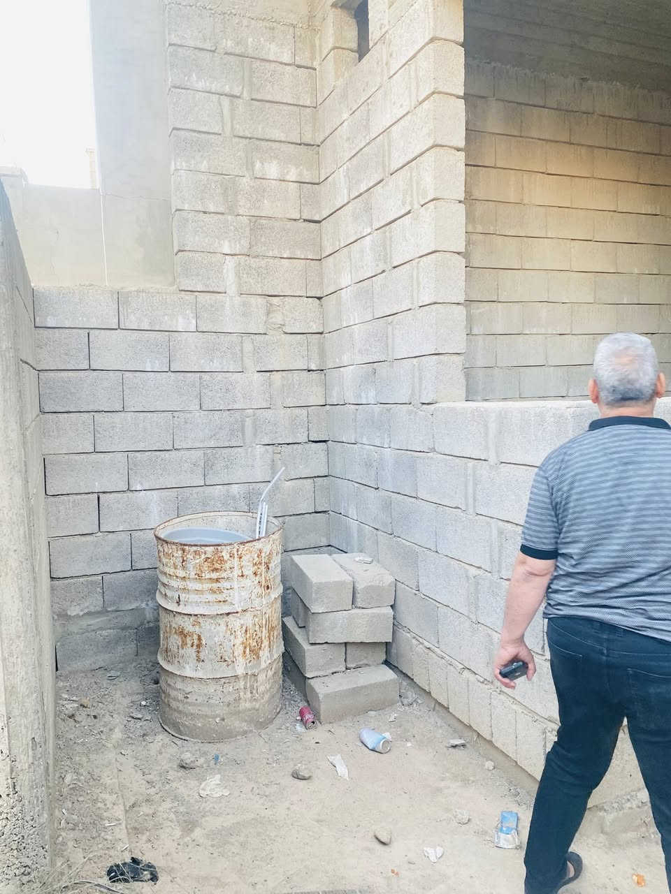 هيكل طابقين للبيع الكندي الثانية جمعية الاسر الصناعية
📍 موقع مميز على شارعين

📐 المساحة: 100 متر

↔️ الواجهة: 5 متر

✅ المنطقة مخدومة بالكامل

🔹 الطابق الأول:

غرفة نوم + استقبال مفتوح على الهول الداخلي مع مطبخ ومشتملات

🔹 الطابق الثاني:

غرفتا نوم + هول ومشتملات

وغرفة بواجهة البيت تحتوي على بالكون باتجاه القبلة ✨

📞 للاستفسار والمعاينة:

***********

***********

***********

***********

📍 التصميم الملكي - طريق موصل دهوك مقابل الگمرك
