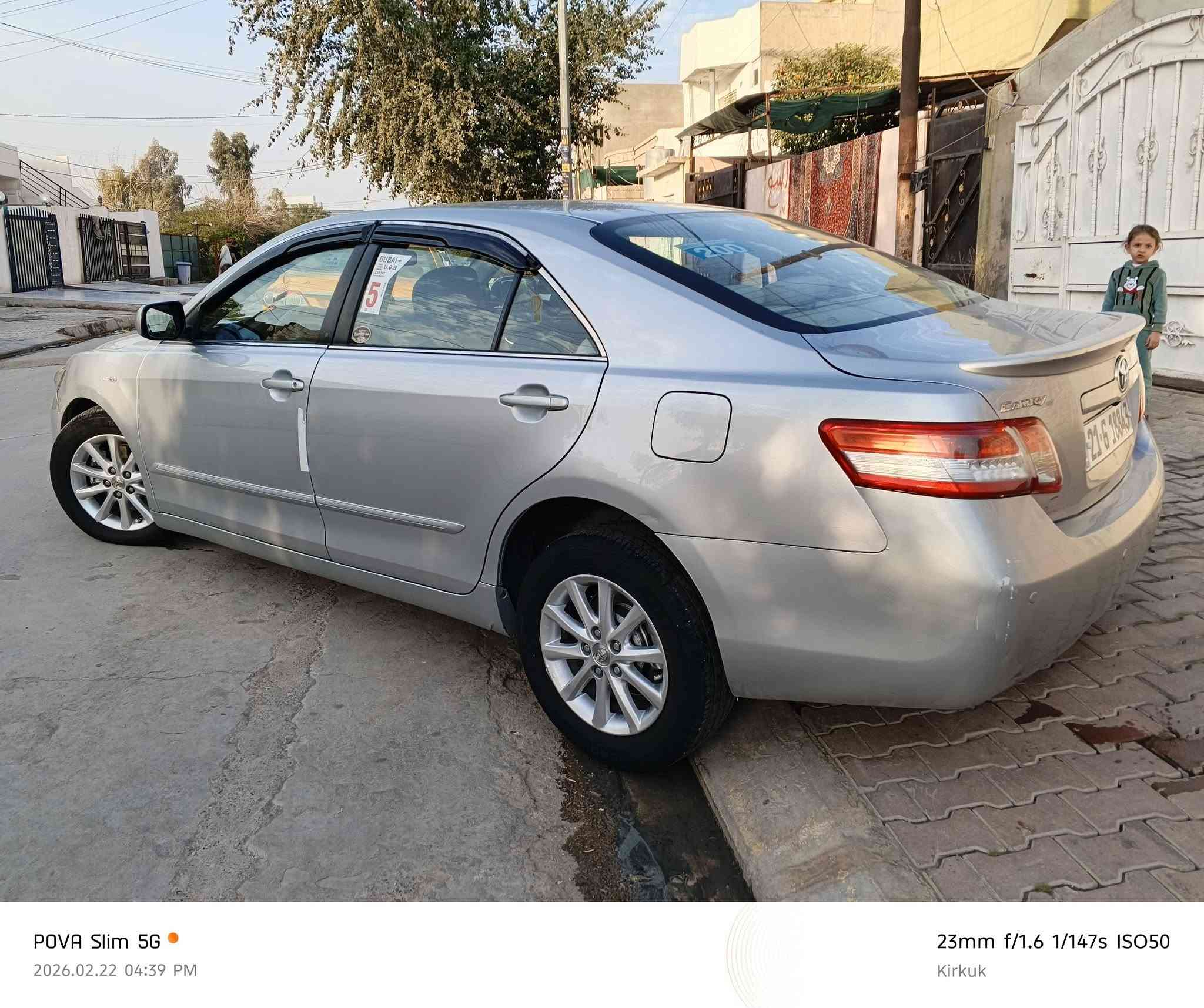 كامري خليجي 2011 كلين تايتل
بيها تعديل بارد جدآ قليل 
محرك 2400 
كير ومحرك بالشرط
رقم سليمانية جديد
السعر 128 وبيها مجال مكاني كركوك
للاستفسار الاتصال بالرقم ***********
