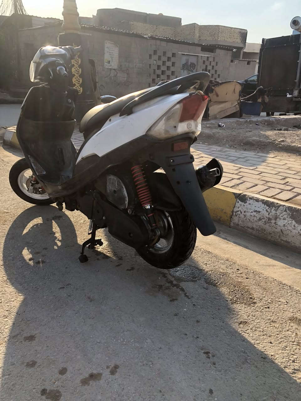 سلام عليكم دراجه ماكس عدله لبيع الدراجه كهربائية كله شغاله سلف هندر الدراجه ٤٩بلاد الكفر مختم شلعه مدل خير من الله اللاستفسار ***********مستعجل عل بيعه خاص مغلق
