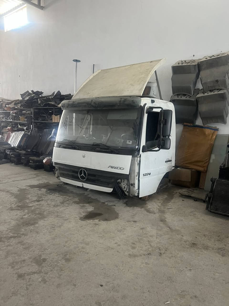 مجمع الجبوري قطع غيار مارسدس اتيكو
الديوانيه مقابل معمل غاز الديوانيه للاستفسار 
*********** ..***********‬
