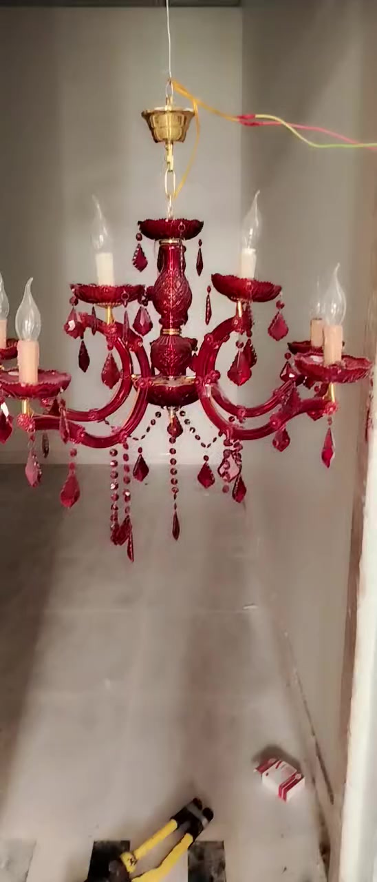 ثريات زوج جديد ٧ كلوب الا حده شرط شقل سعر زوج  100  بيهن مجال مكان شرش شله الحسن احله من لفيديو


**إذا كنت صاحب هذا الإعلان وتريد حذفه لأي سبب، رجاءا أرسل رسالة إلى الدعم الفني**