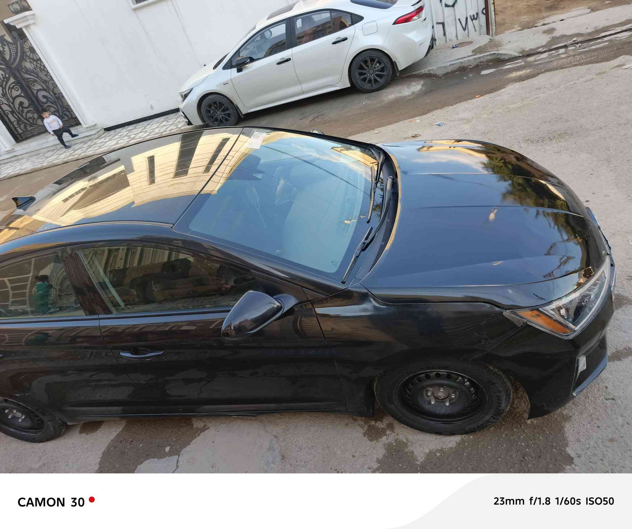 السلام عليكم من رخصة الادمن 
النترا موديل ٢٠٢٠ وارد أمريكي مكينه 2000دوش 
ضربته جاملغ وبنيد 
سياره فول ماعده الفتحة والبصمه
سياره شادلها منضومه غاز +لايتات عدسات زنون 
زرع
رقم بابل بسمي مشروع وطني مكان سياره 
بغداد بل الأمين ثانيه 
السعر 127
رقم ***********
