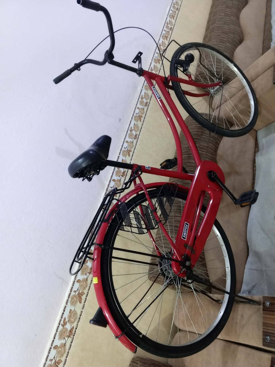 باسكل للبيع سعر 105وبي مجال قليل
موديل22 شركة سانتوس لون 🍅


**إذا كنت صاحب هذا الإعلان وتريد حذفه لأي سبب، رجاءا أرسل رسالة إلى الدعم الفني**